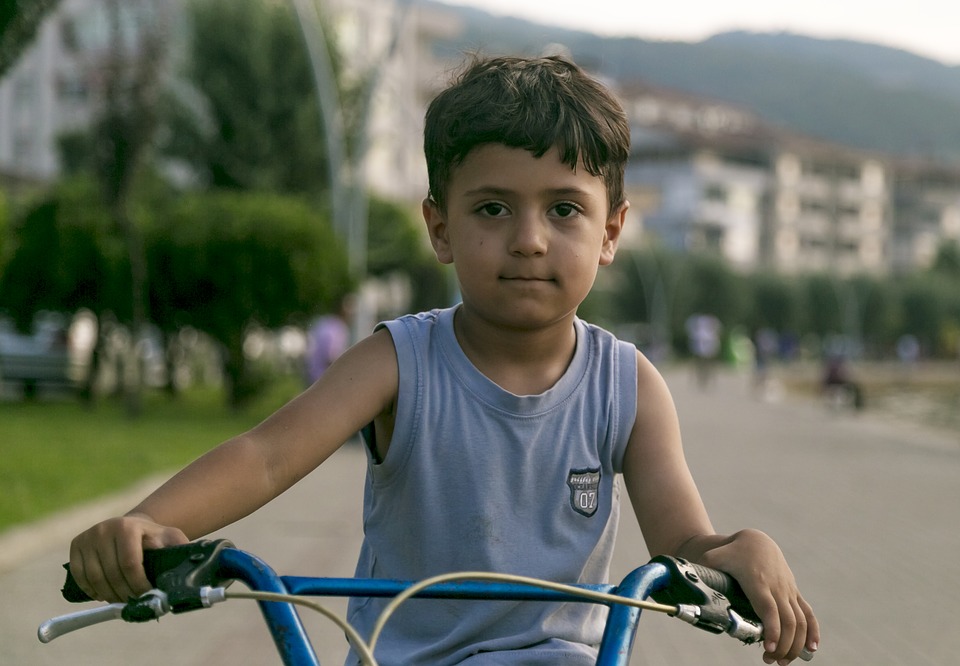 Bicicleta copii drumuri publice