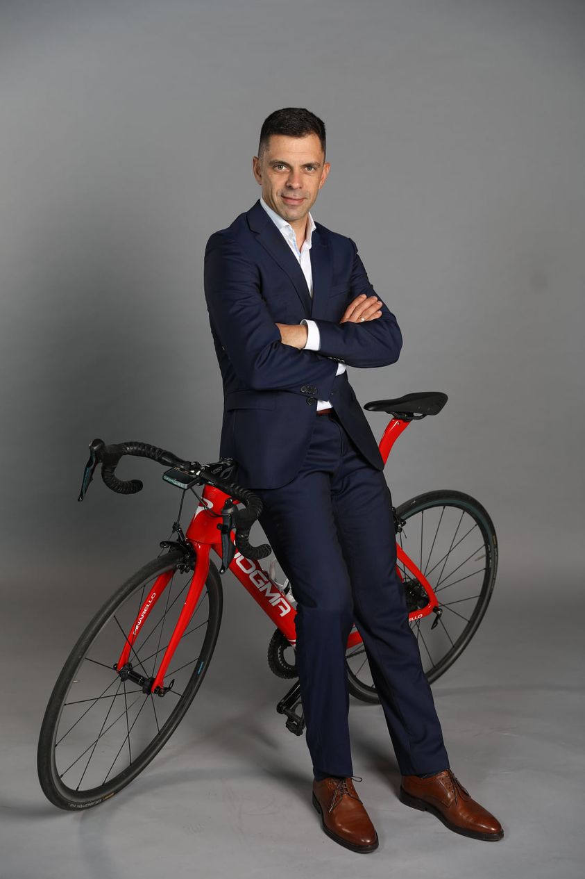 Eduard Novak Va Fi Ministrul Sportului PÄƒreri Biciclistul Blog