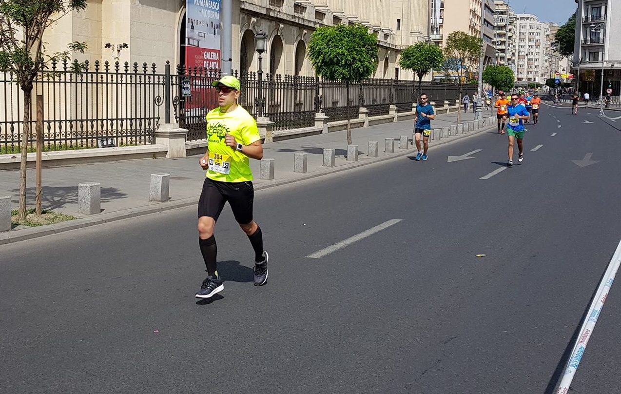 Bucharest Half Marathon 2018 - Emilian Nedelcu pe traseu