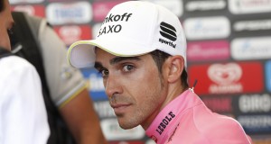 Alberto Contador - Turul Italiei 2015 - umar dislocat