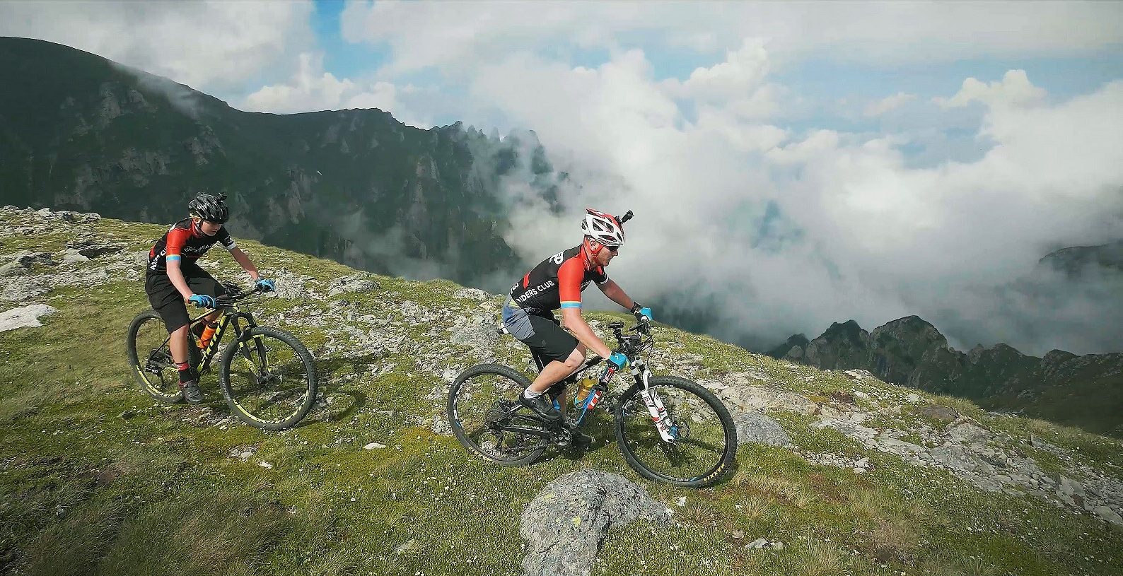 Carpathian MTB Epic 2017_on route 0_photo Cosmin Dumitrache