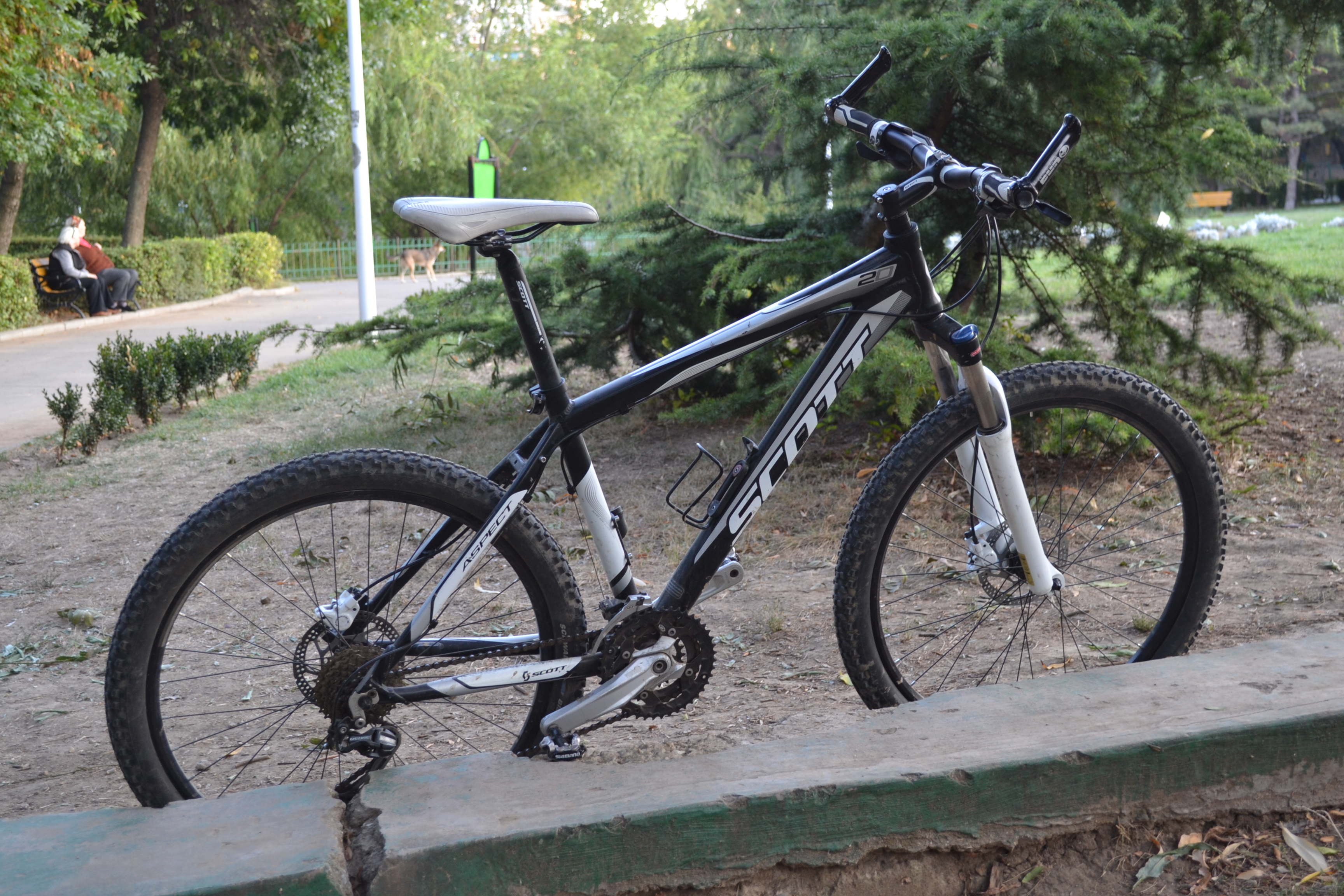 Scott Aspect 20 2011 2024 leynir.is