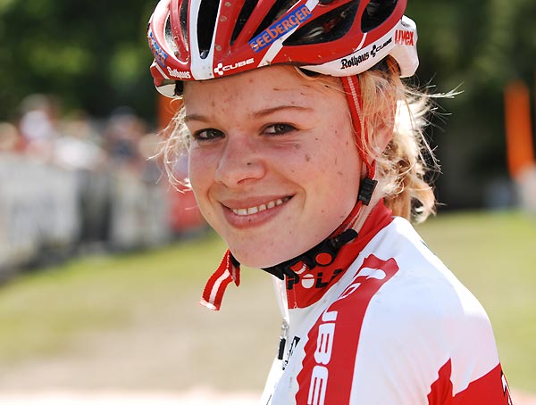 Hanna Klein, biciclista sexy mountain bike