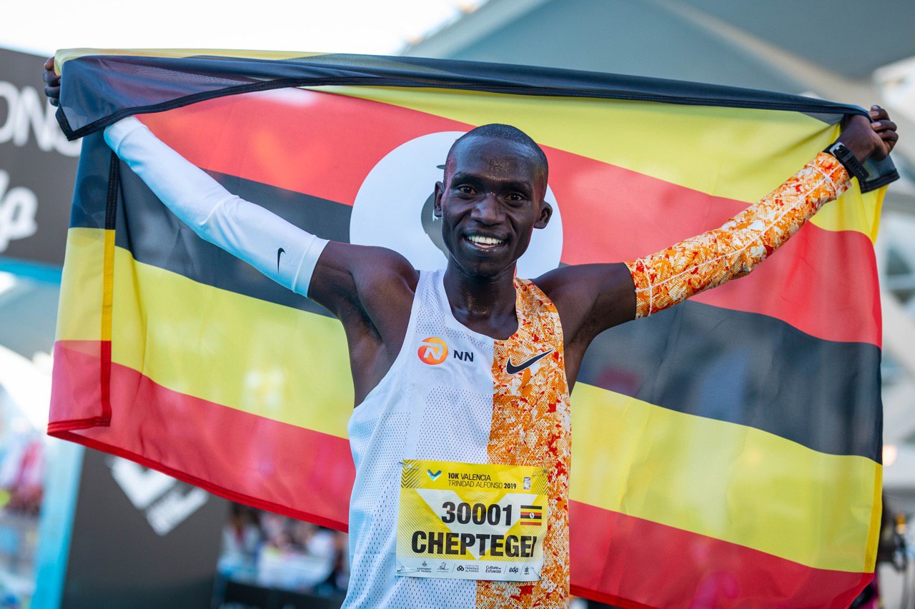 Joshua Cheptegei - record mondial 10 k