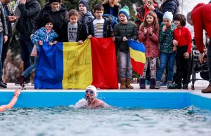 Paul Georgescu înot ape înghețate - ice swimming 1 mile