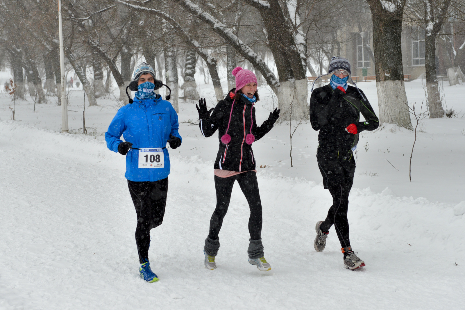 Semimaraton Gerar - echipa in alergare